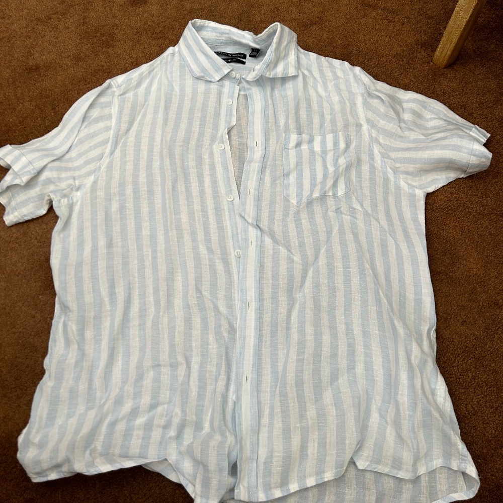 Linen button up